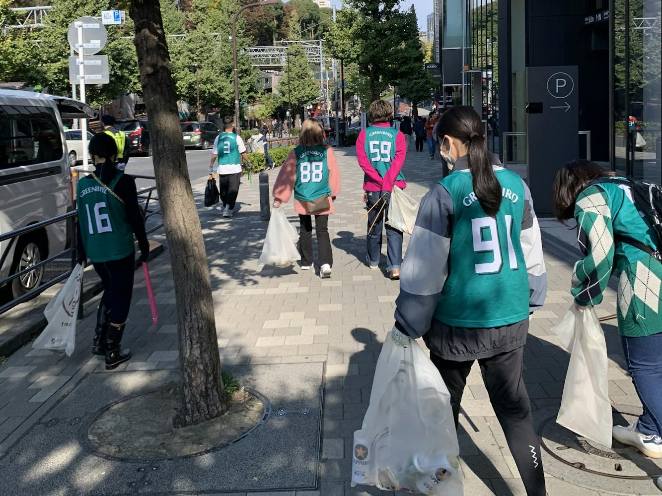 Volunteer activity in Tokyo with greenbird